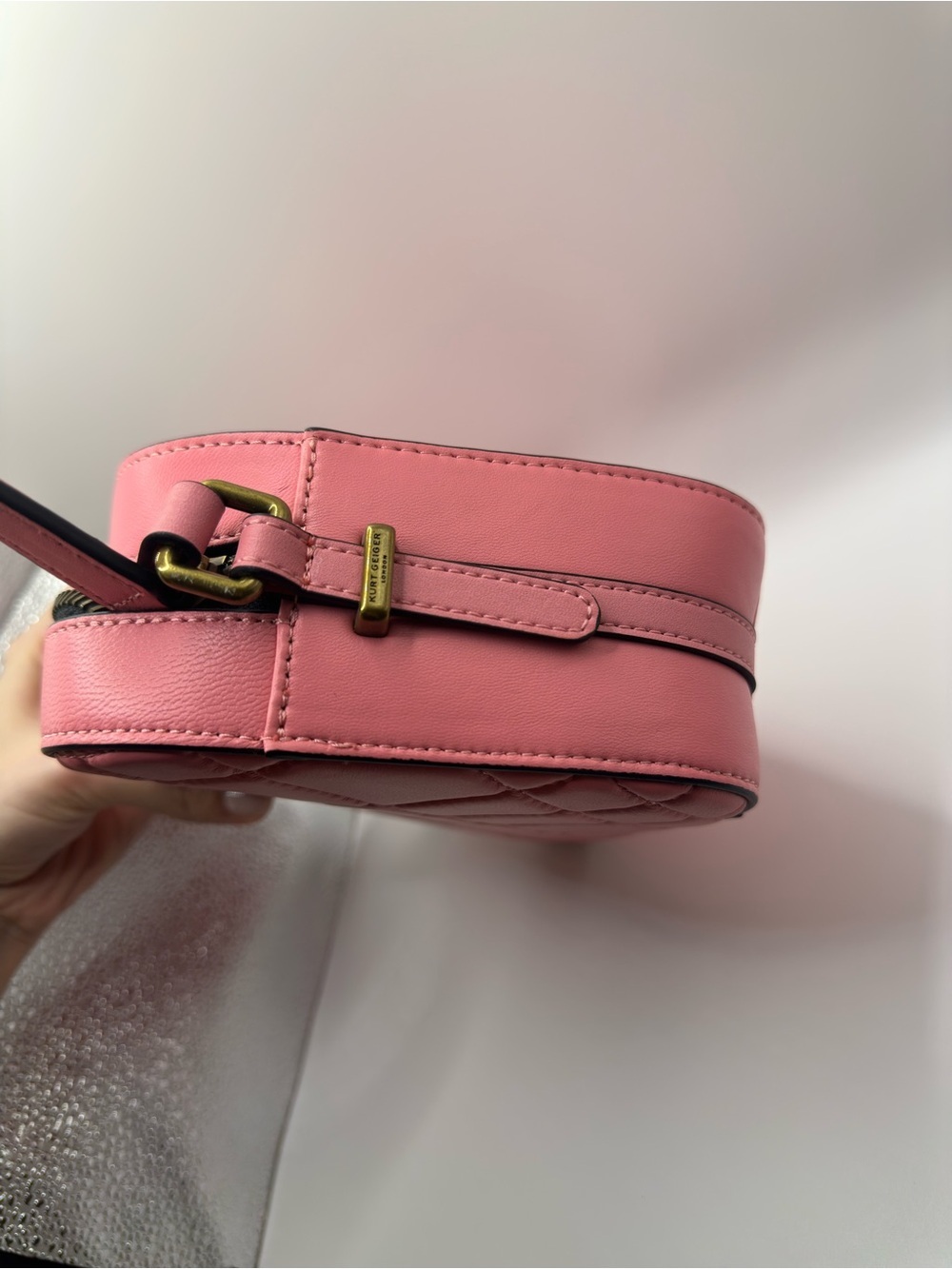 Kurt Geiger Pink Quilted Camera Crossbody with Gold Plaque - Picture 7 of 8